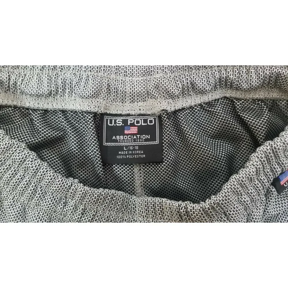 a3)Vintage Kid USPA US Polo Association Mesh Shorts Gray Large 16/18 Polyester